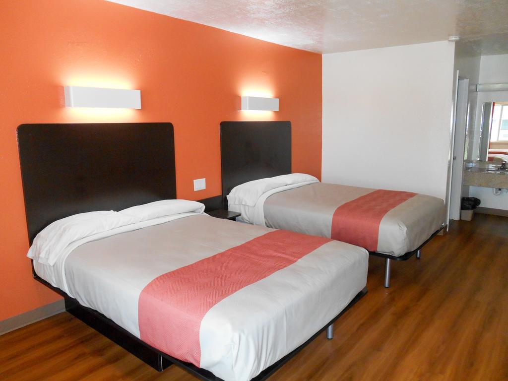 Motel 6-Madisonville, TX Esterno foto