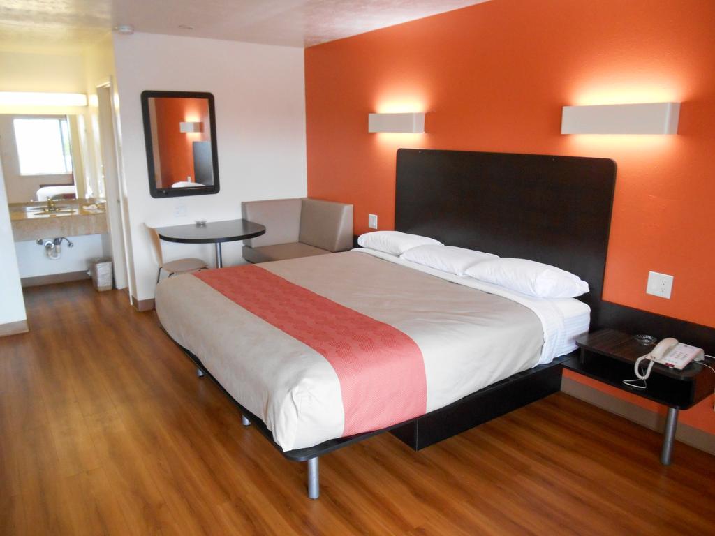 Motel 6-Madisonville, TX Esterno foto