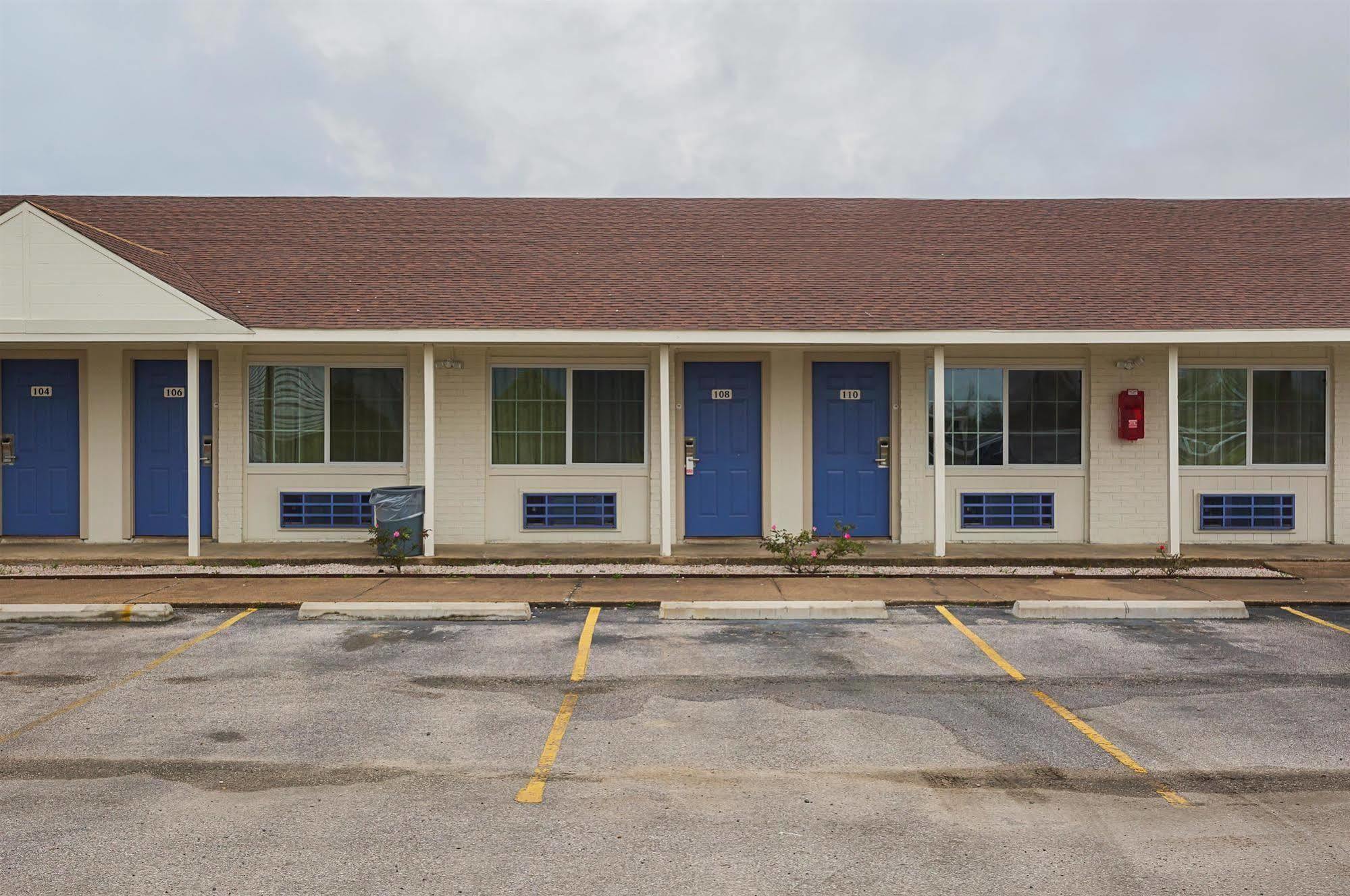 Motel 6-Madisonville, TX Esterno foto