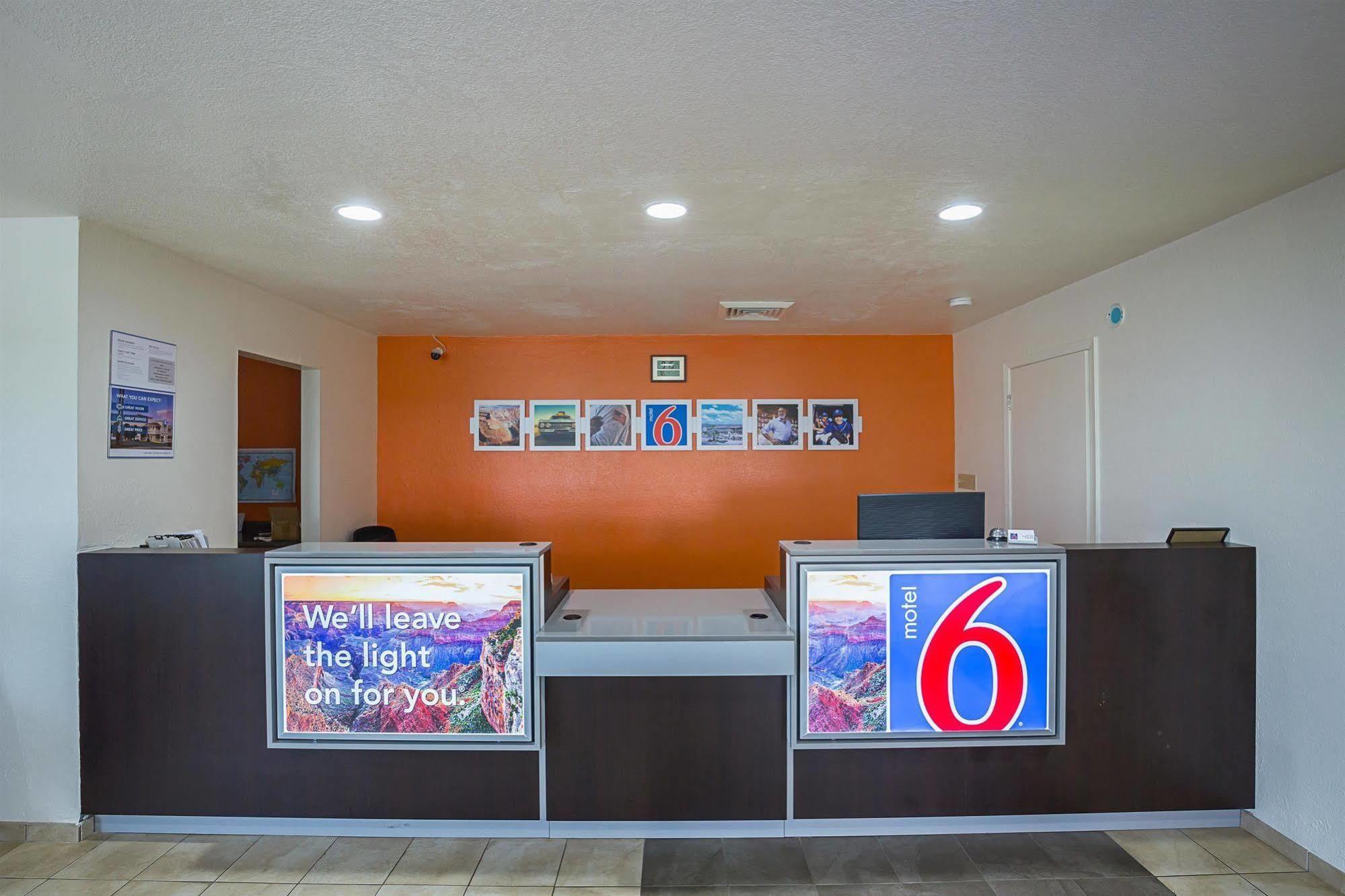 Motel 6-Madisonville, TX Esterno foto
