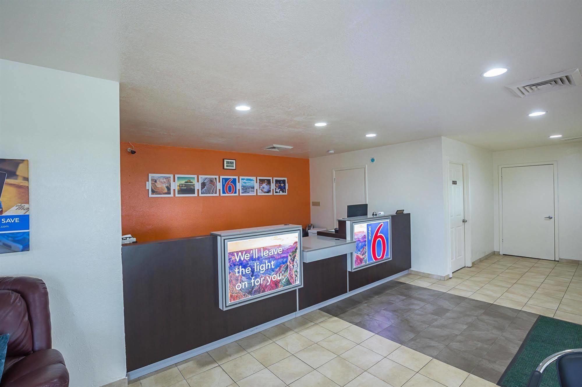 Motel 6-Madisonville, TX Esterno foto