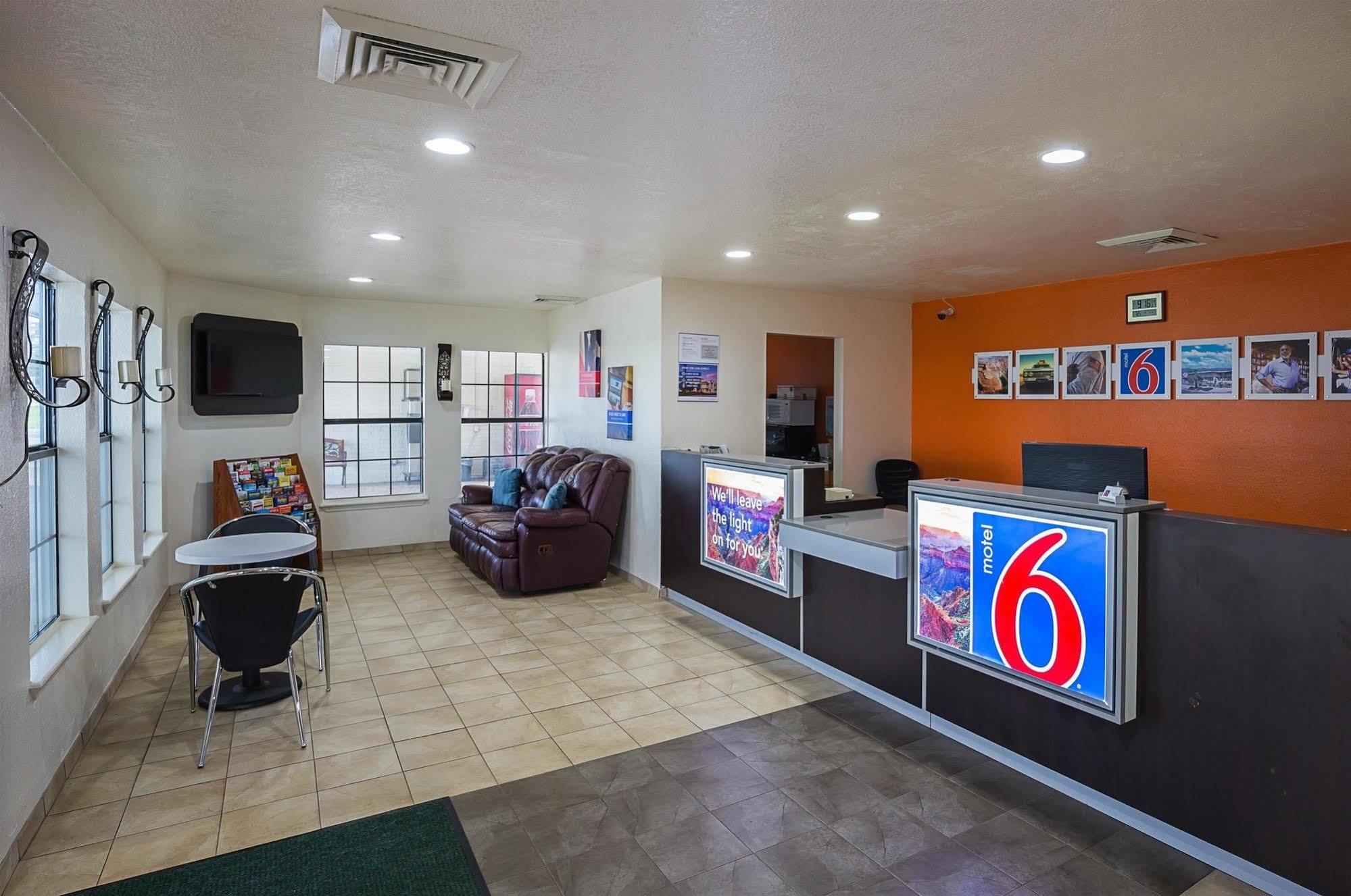Motel 6-Madisonville, TX Esterno foto