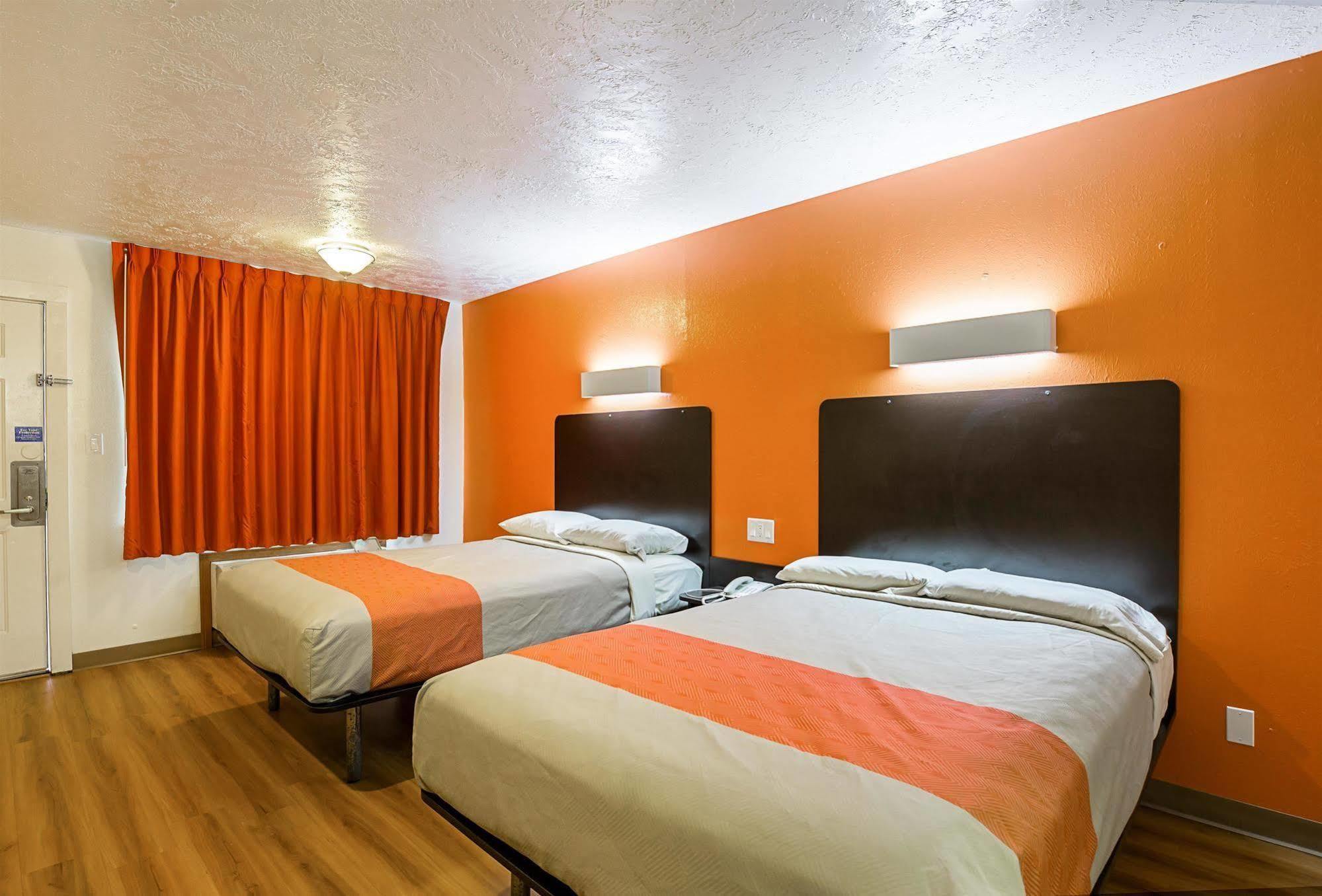 Motel 6-Madisonville, TX Esterno foto