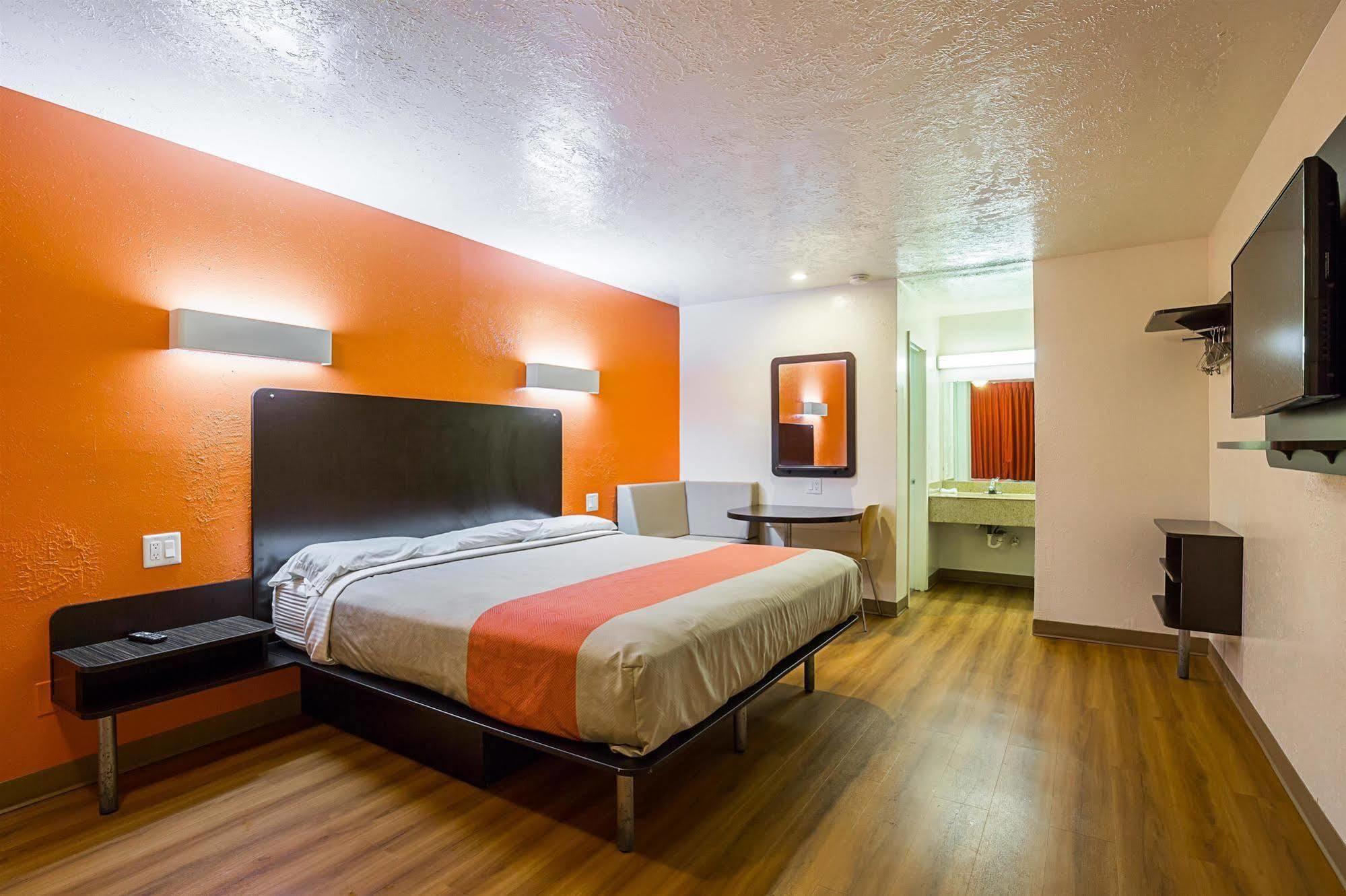 Motel 6-Madisonville, TX Esterno foto